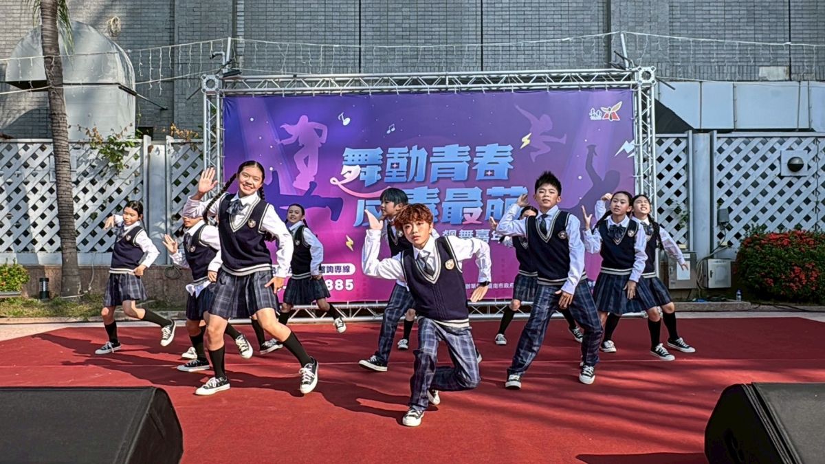 OA KIDS 兒童舞蹈學院熱情開場