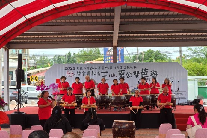 114左鎮白堊節左中千歲團表演