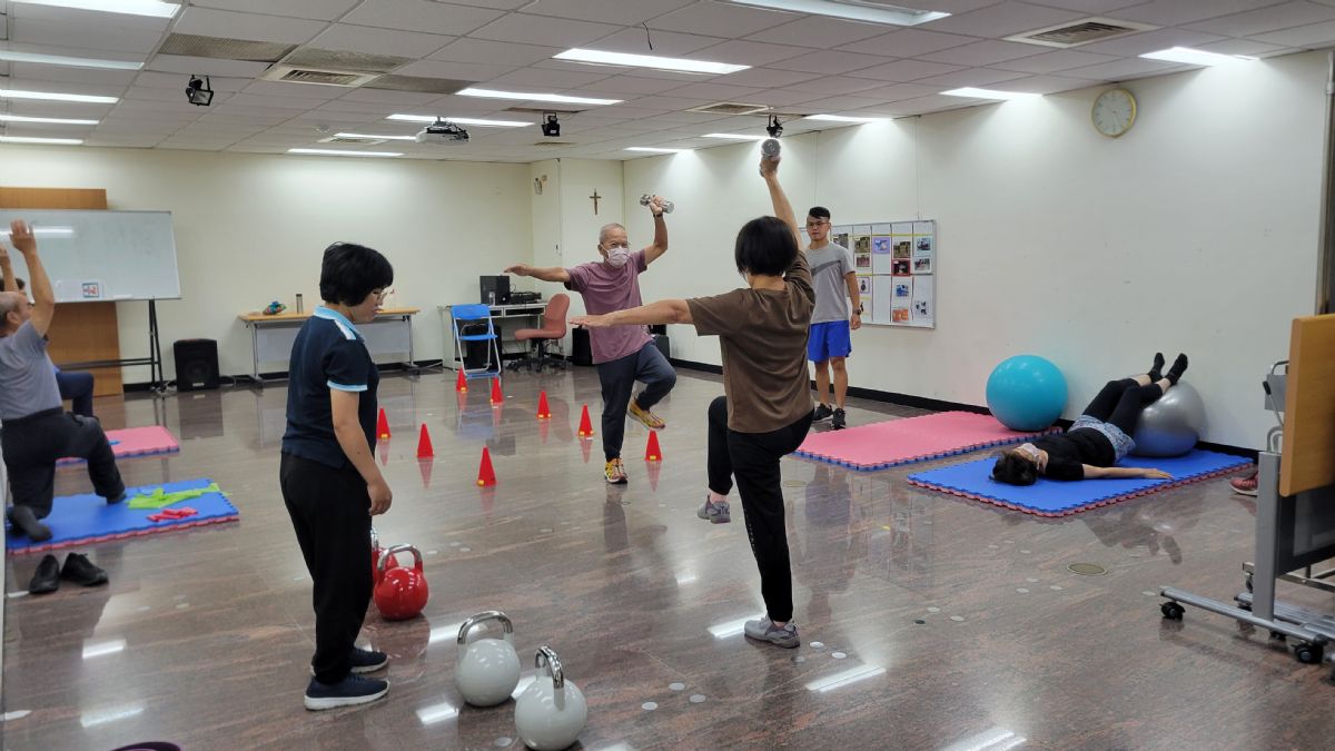 多元運動課程-重力平衡運動