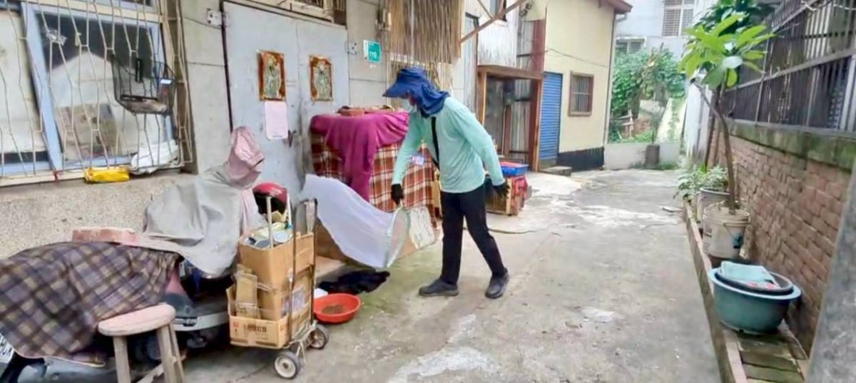 病媒蚊監測人員 掃蚊巡查和孶清等作業3