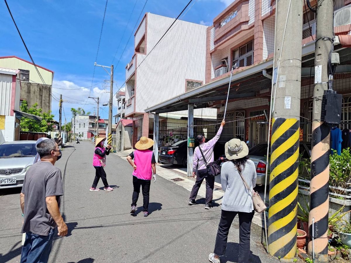 防疫績優團隊帶領志工/民眾實地巡檢孶清作業