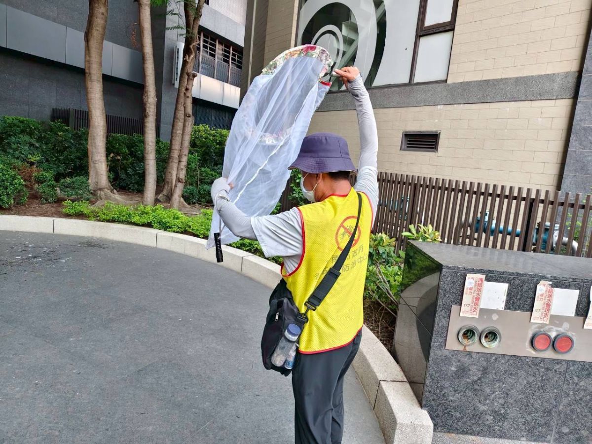 登革熱防治人員社區環境病媒蚊巡查/監測/掃蚊