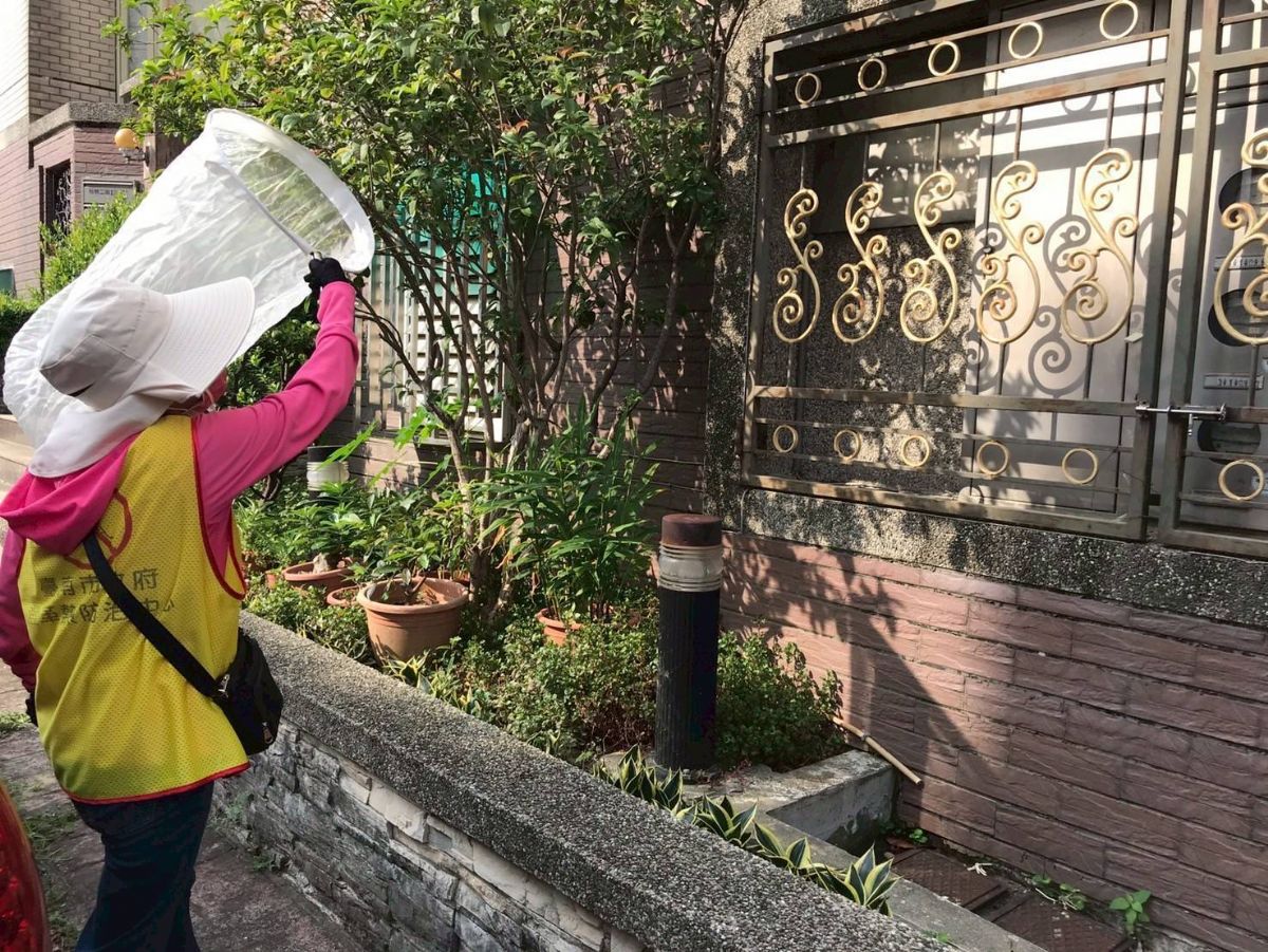 登革熱防治人員社區環境病媒蚊巡查/監測/掃蚊