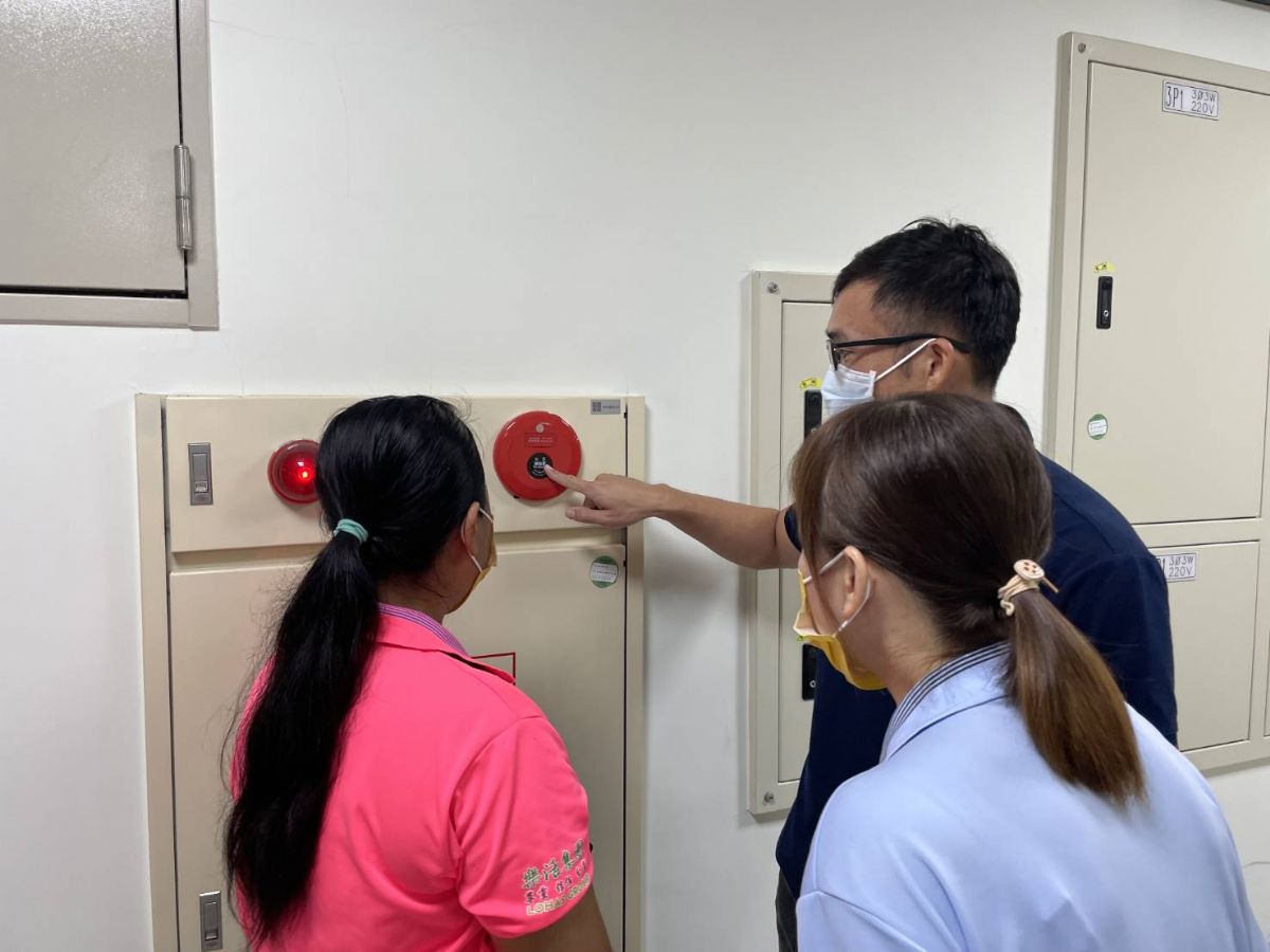 實地現場查核護理之家消防設備