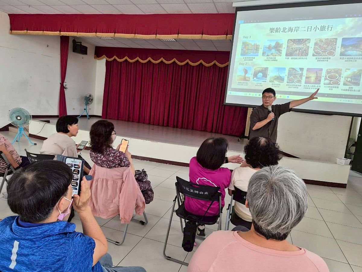 據點規劃手機基礎應用課程,讓長輩與新世代社會接軌、聯絡情感不孤單