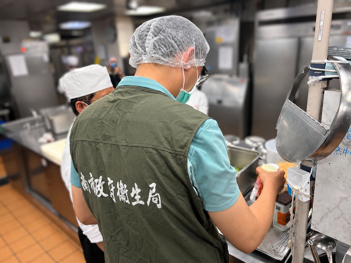 衛生局進行查核